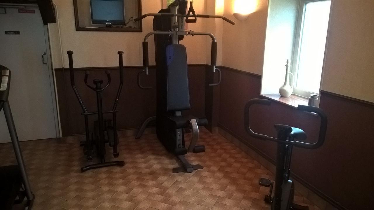 Hotel Du Commerce Tronget 외부 사진