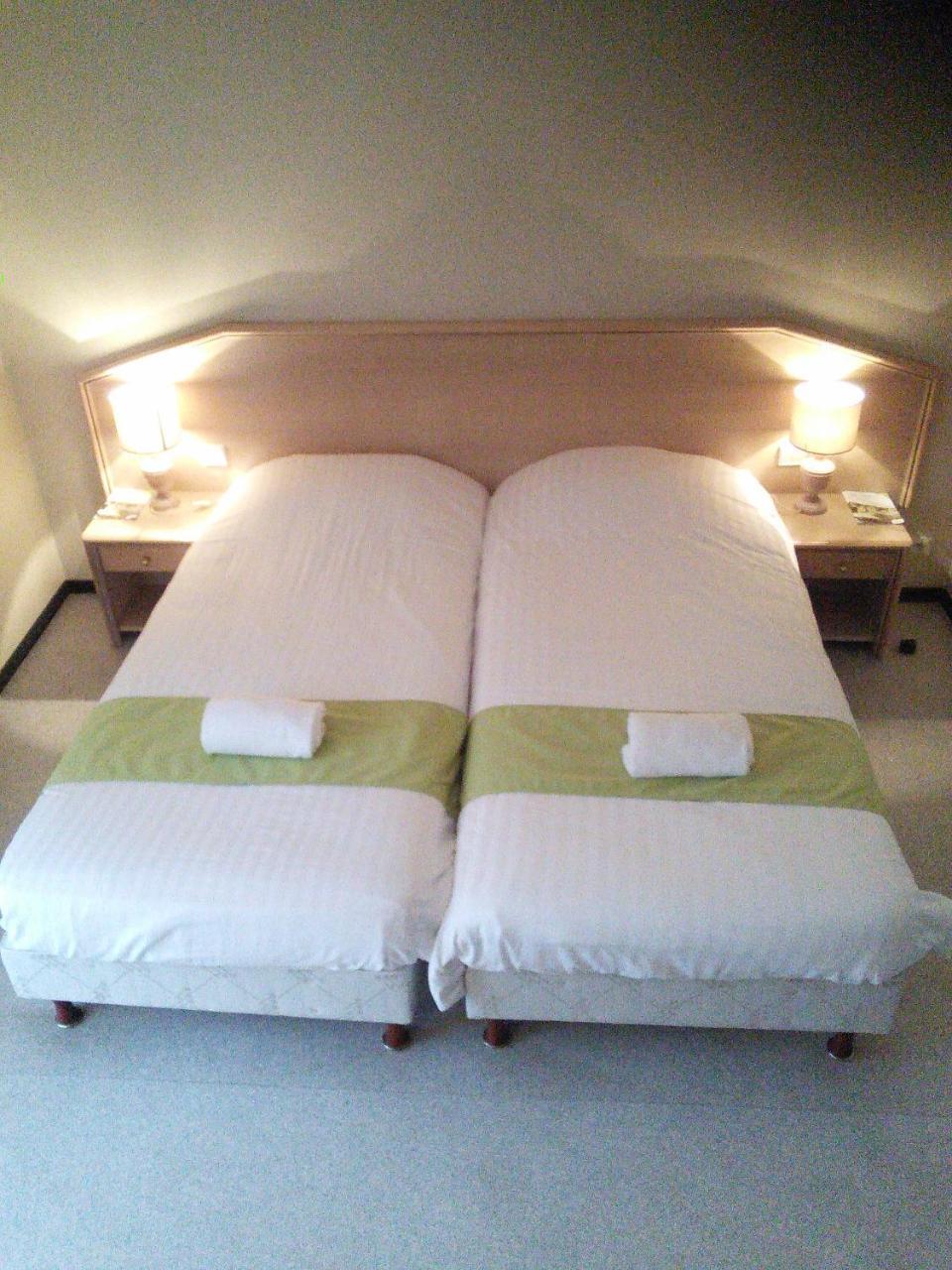 Hotel Du Commerce Tronget 외부 사진
